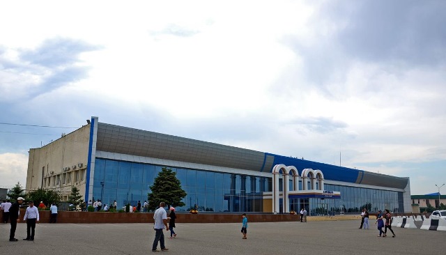 Ведутся переговоры об открытии авиарейсов Махачкала-Баку